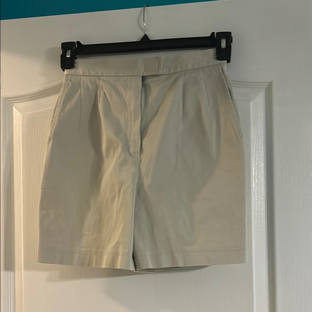 Women's Cream Shorts